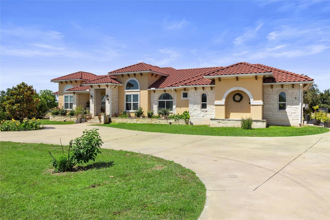 House in Leander, Texas, United States 2 - 18562024