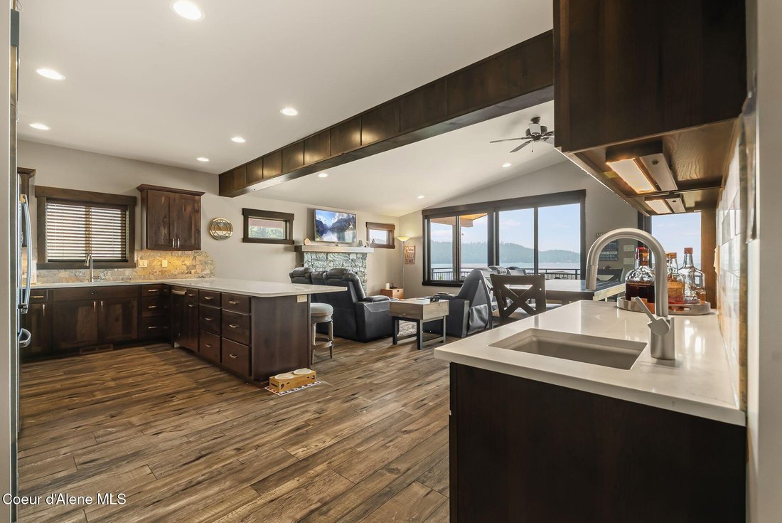 Condo in Nordman, Idaho, United States 3 - 18564698