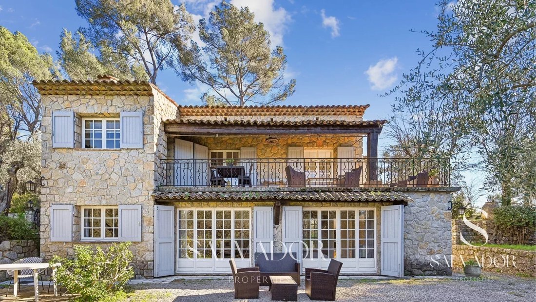 Country House in Les Aspres-Plan Sarrain, Mouans-Sartoux, France 5 - 17294075