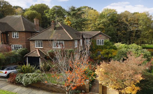 House in Copse Hill, Merton, England 1