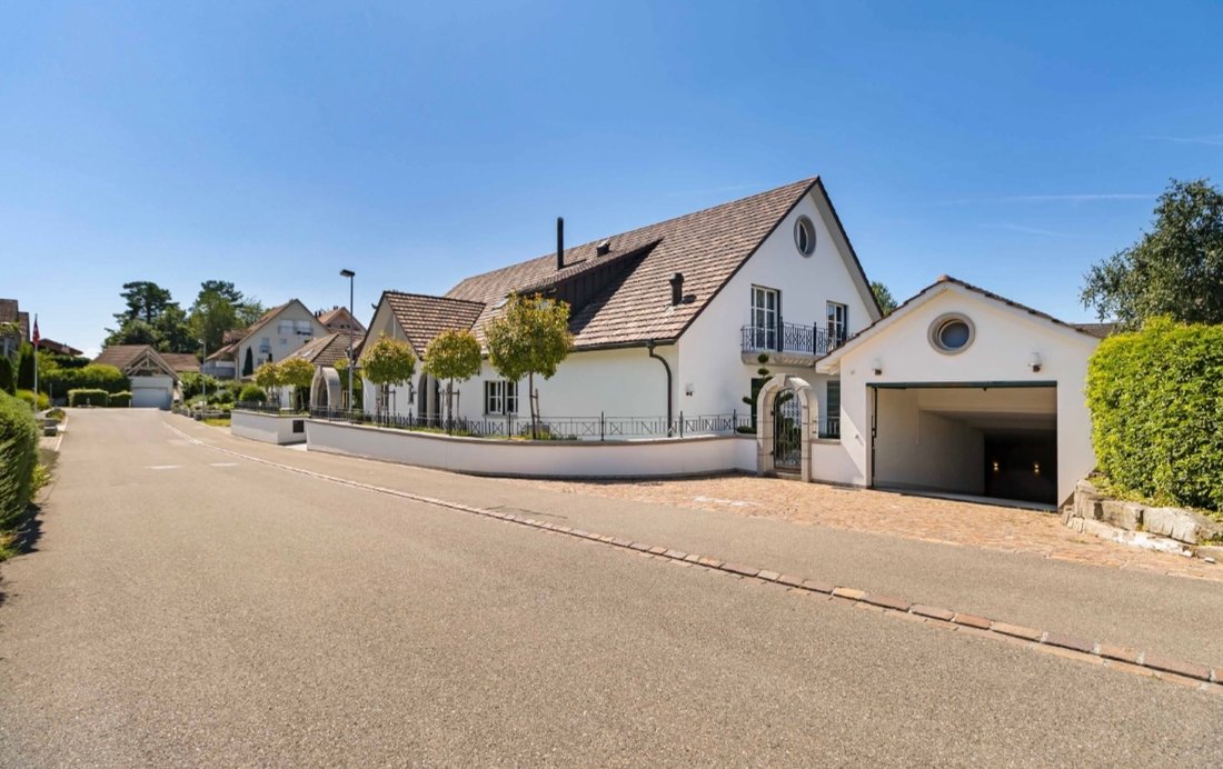 Villa in Volketswil, Zurich, Switzerland 2 - 18563901