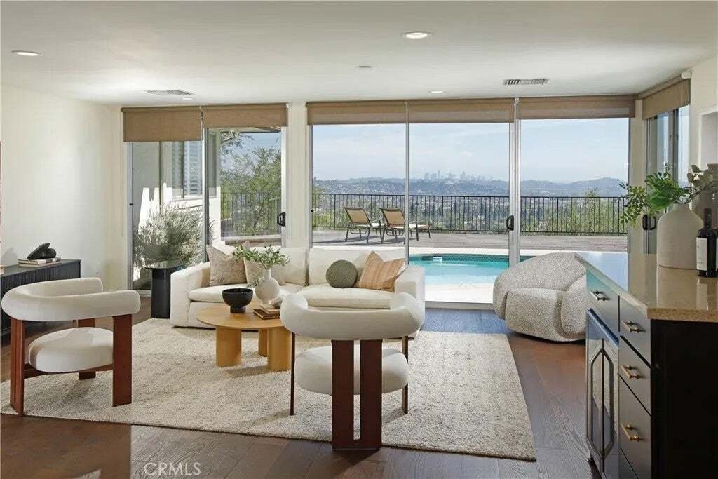 House in Glendale, California, United States 3 - 18562435