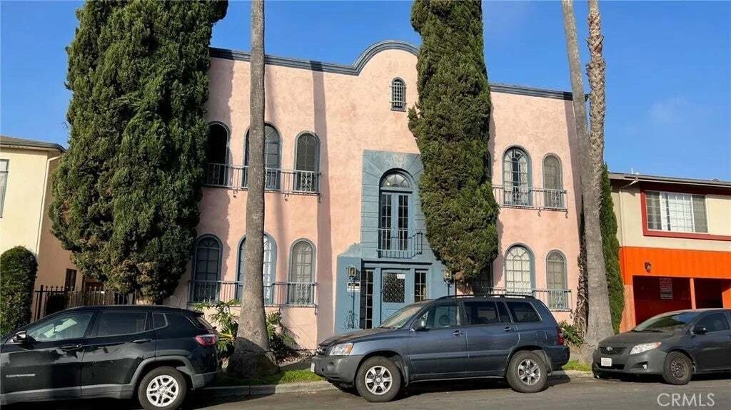 Los Angeles, California, United States 1 - 18562479