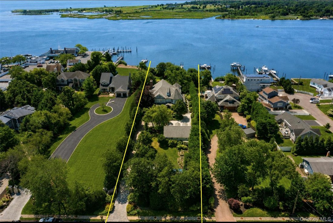 House in West Sayville, New York, United States 5 - 18558348