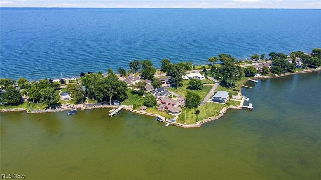 House in Sandusky, Ohio, United States 2 - 18558438