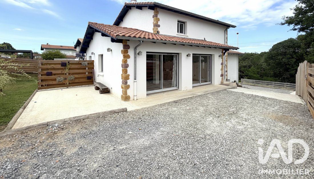 House in Mouguerre, Nouvelle-Aquitaine, France 2 - 18567735