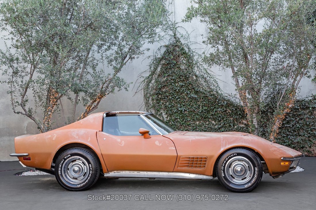 Chevrolet Corvette in Los Angeles, CA 4 - 18563198