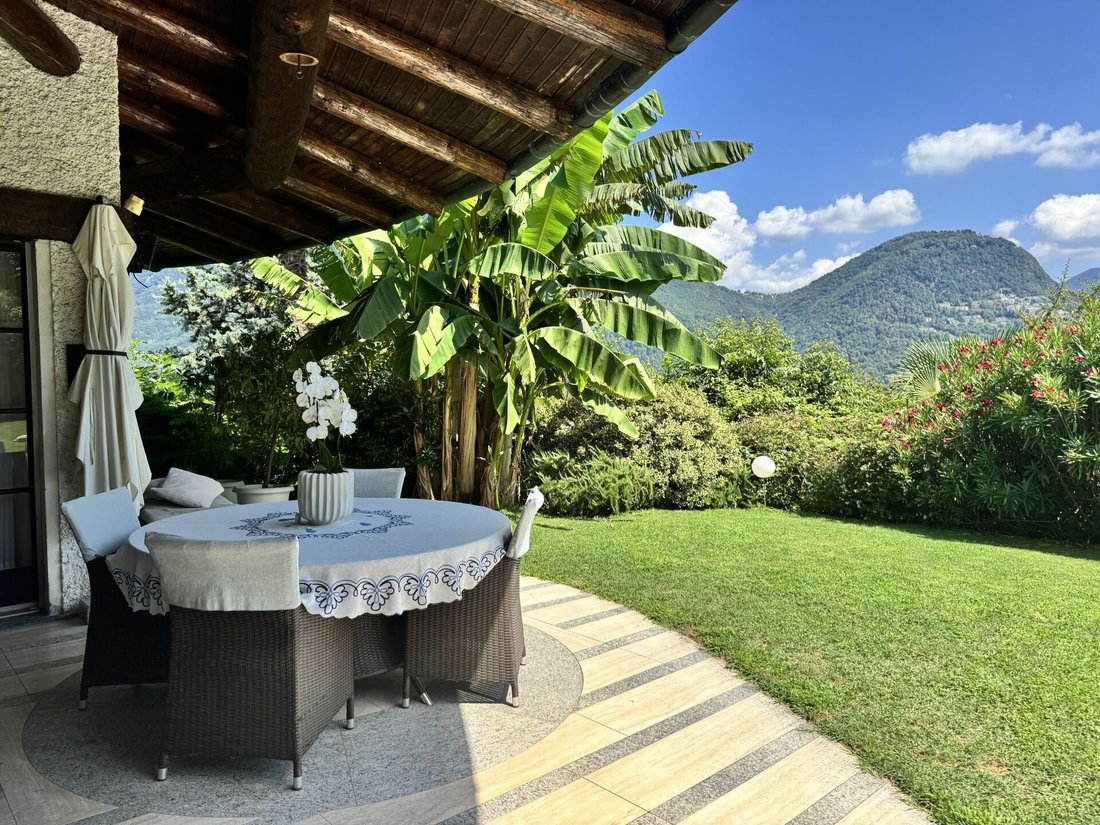 Villa in Savosa, Ticino, Switzerland 2 - 18558144