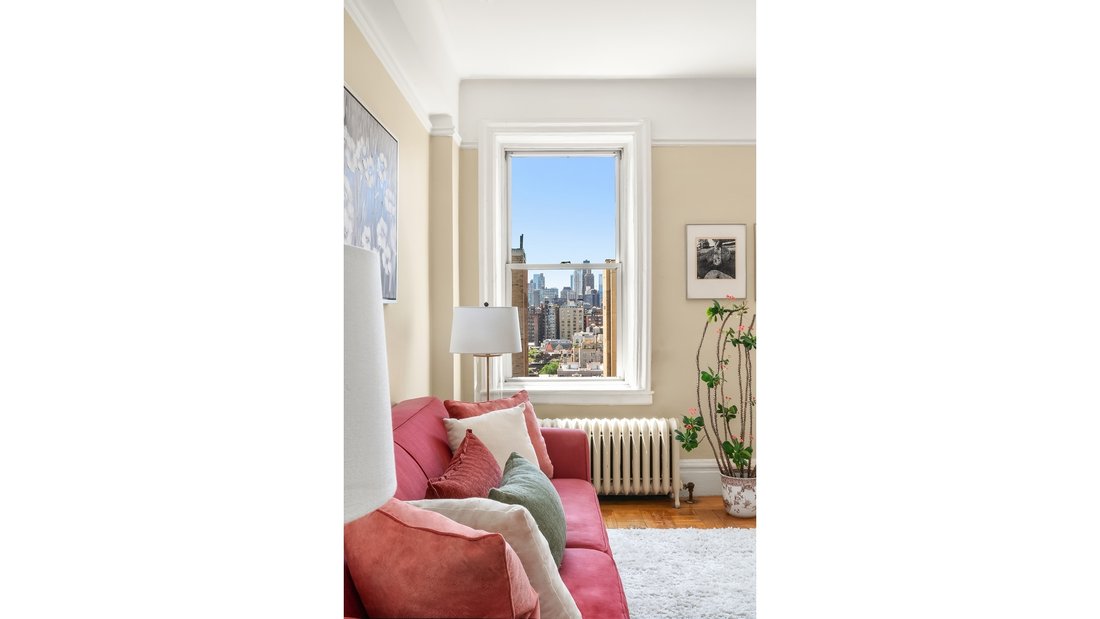 Co Op in New York, New York, United States 3 - 18563071