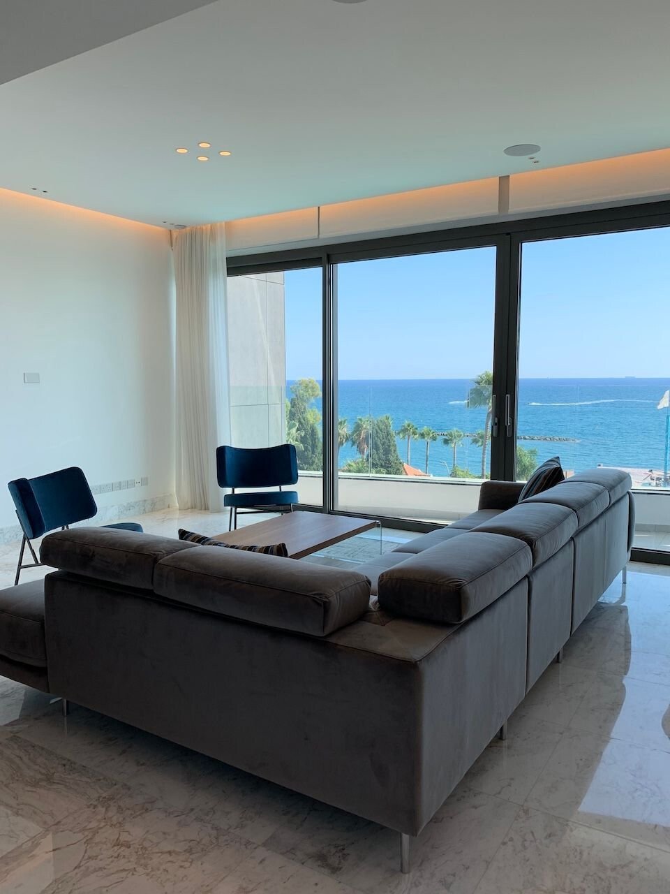 Apartment in Agios Tychon, Limassol, Cyprus 2 - 14403473