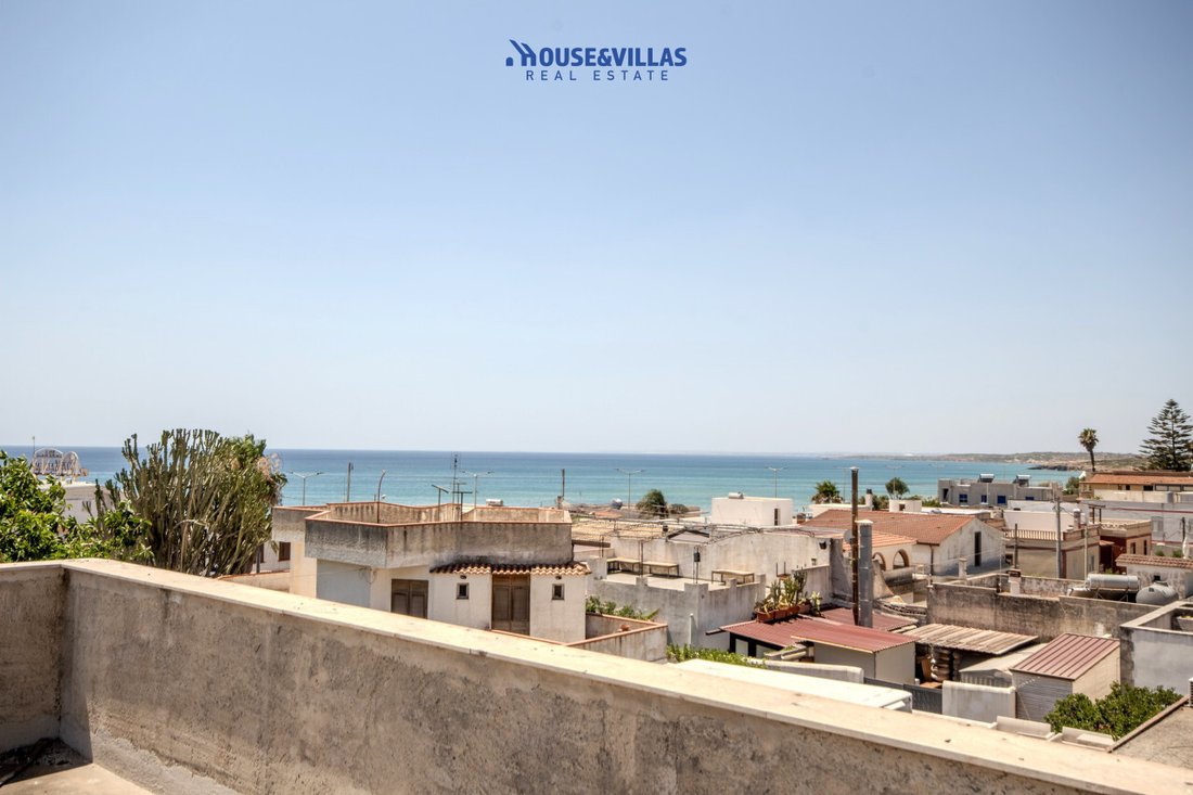 Villa in Noto, Sicily, Italy 4 - 18563473