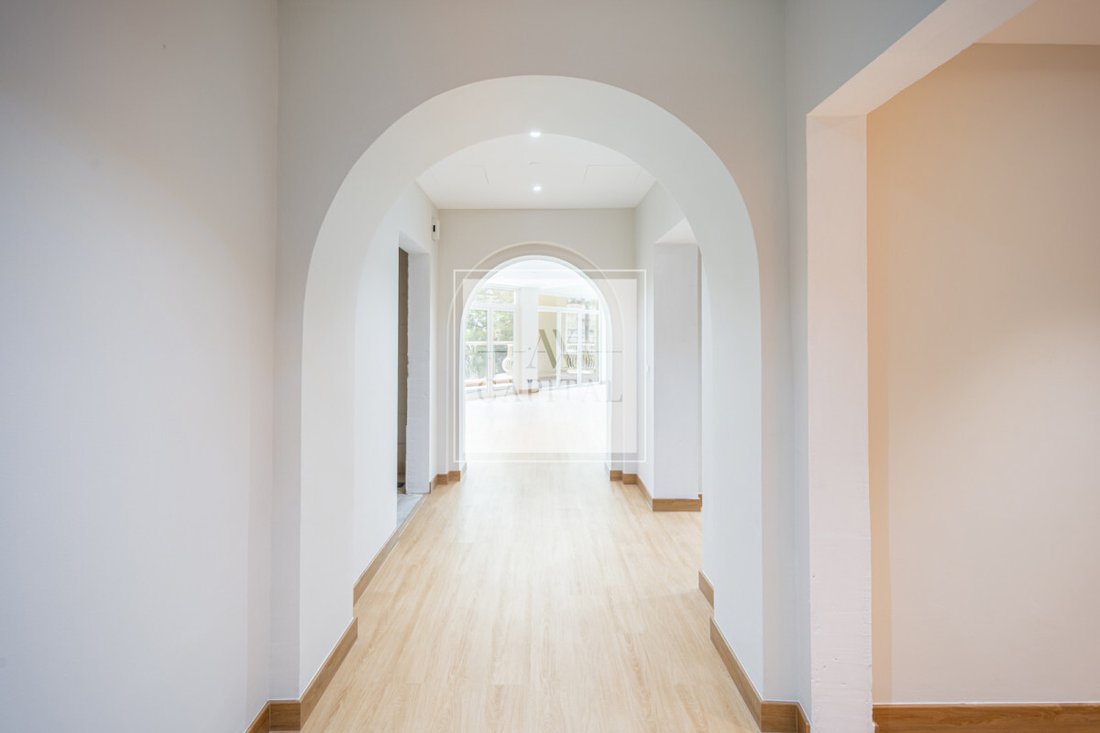 Apartment in Business Bay, Dubai, United Arab Emirates 2 - 18563669