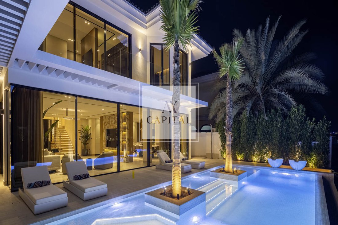 Villa in Business Bay, Dubai, United Arab Emirates 1 - 18563811