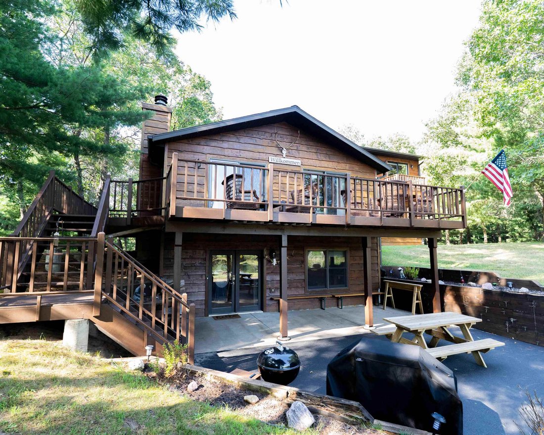 House in Mauston, Wisconsin, United States 4 - 18560937