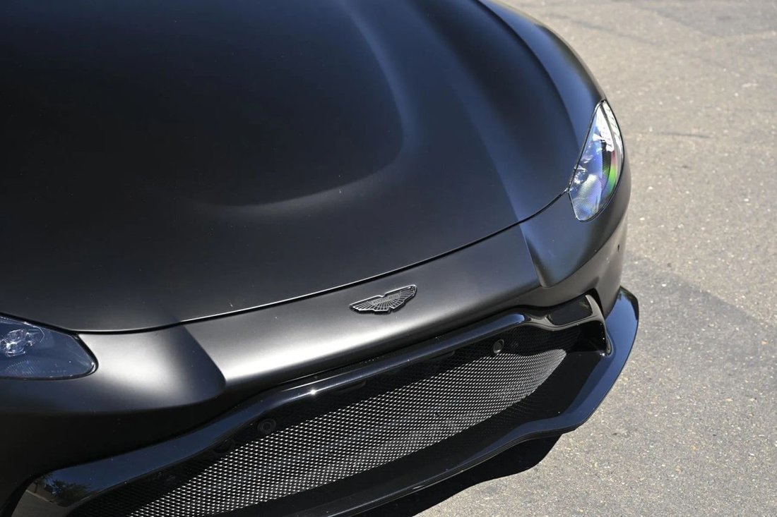 Coupe in Sacramento, CA, United States 5 - 18563665