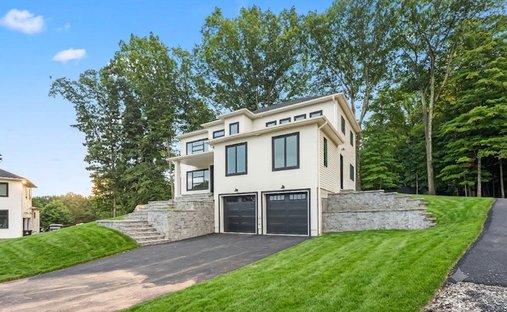 House in Spring Valley, New York, United States 1