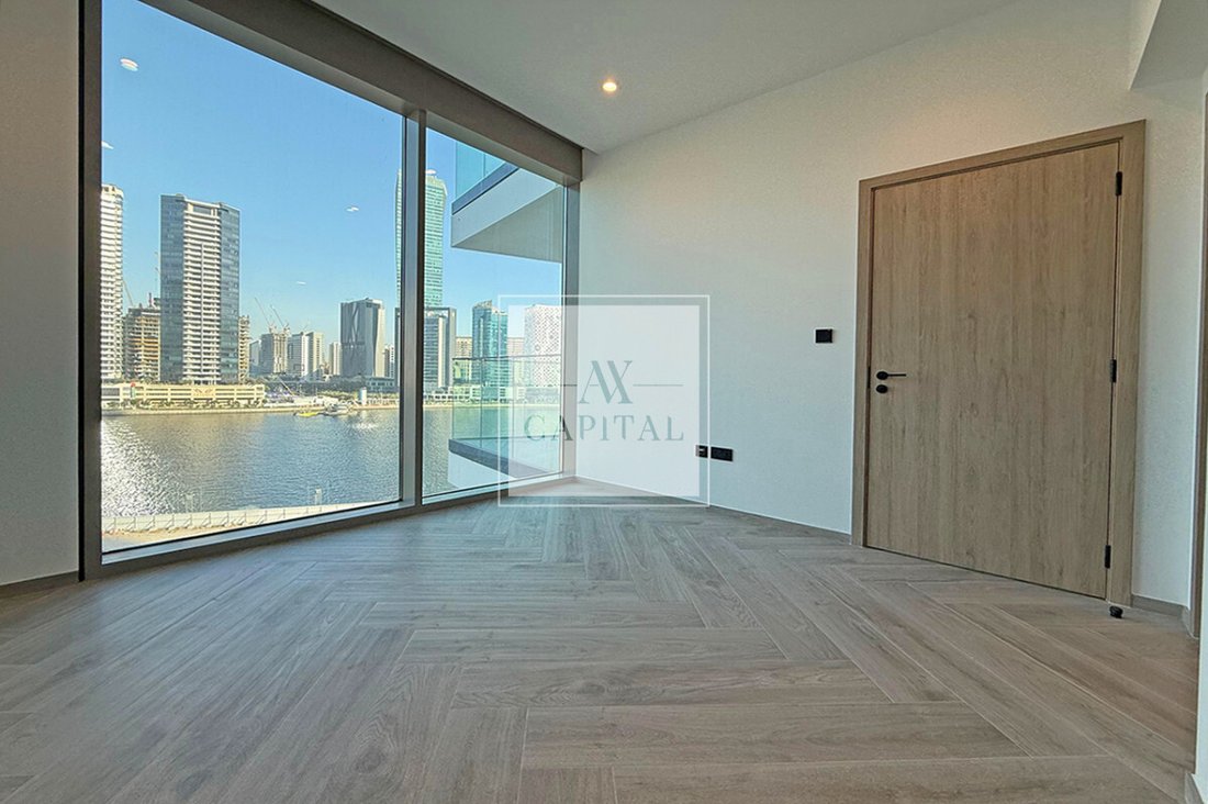 Apartment in Business Bay, Dubai, United Arab Emirates 4 - 18563488