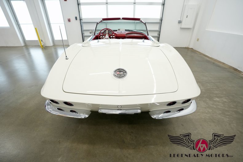 Cabriolet in Rowley, United States 4 - 18565437