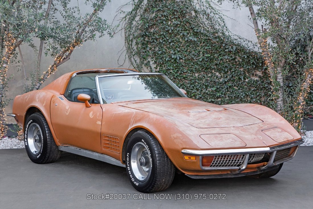 Chevrolet Corvette in Los Angeles, CA 1 - 18563198
