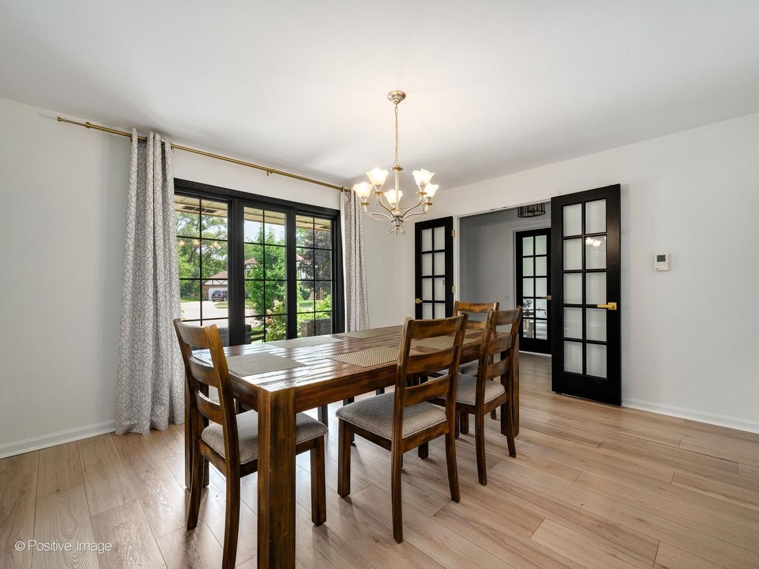 House in Glen Ellyn, Illinois, United States 4 - 18558956