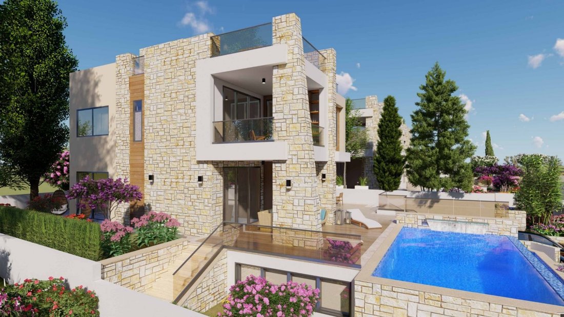 Villa in Chloraka, Paphos, Cyprus 2 - 14403613