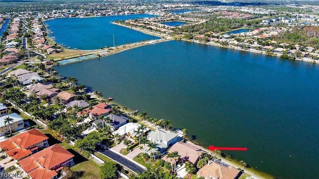 House in Fort Myers, Florida, United States 4 - 18558357