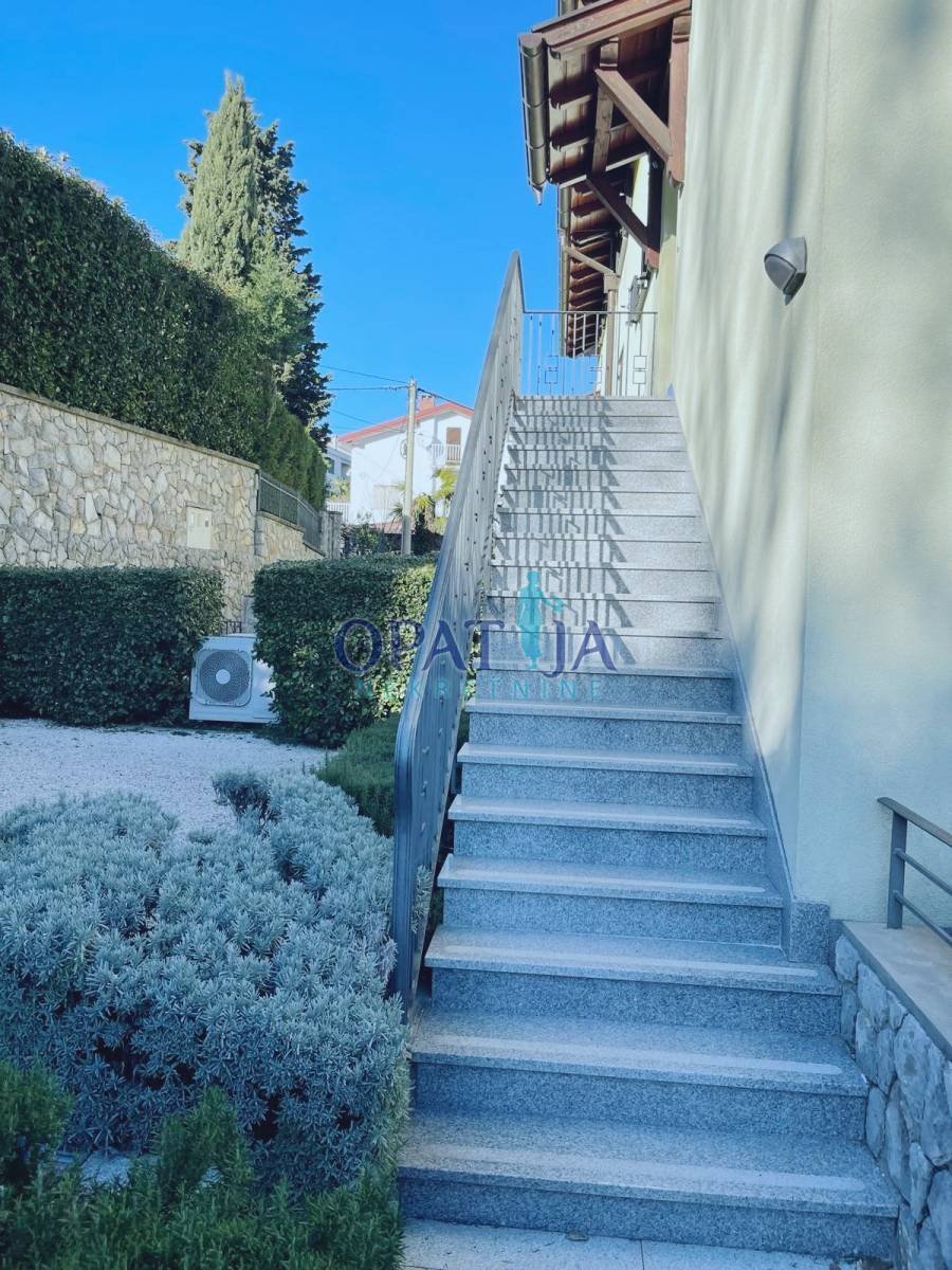 Apartment in Opcina Lovran, Primorje-Gorski Kotar County, Croatia 5 - 18560538