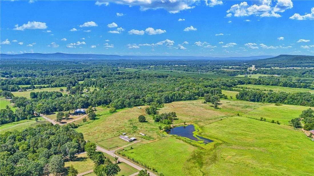 Dardanelle, Arkansas, United States 4 - 18561658