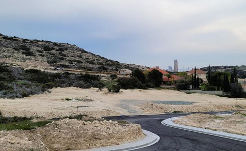Land in Agios Tychon, Limassol, Cyprus 1
