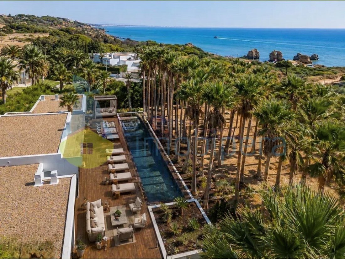 House in Olhos de Agua, Algarve, Portugal 1 - 18067843