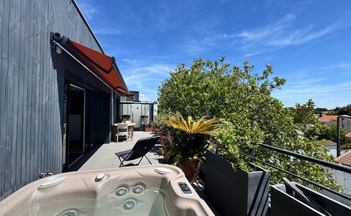 Apartment in Port Neuf, La Rochelle, France 1