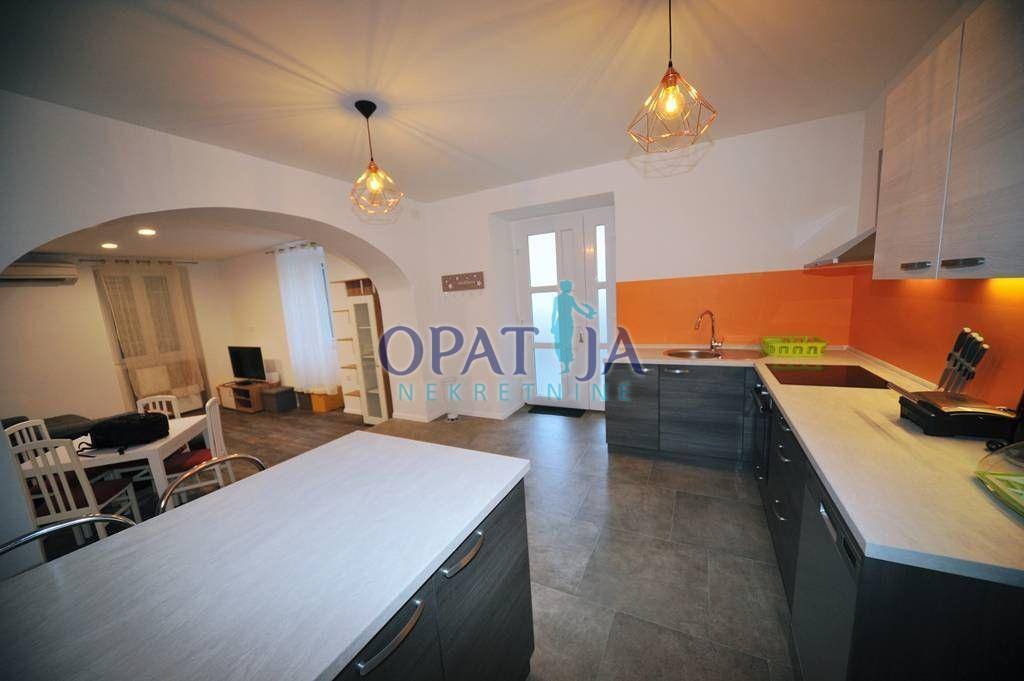 Apartment in Grad Opatija, Primorje-Gorski Kotar County, Croatia 4 - 18560596