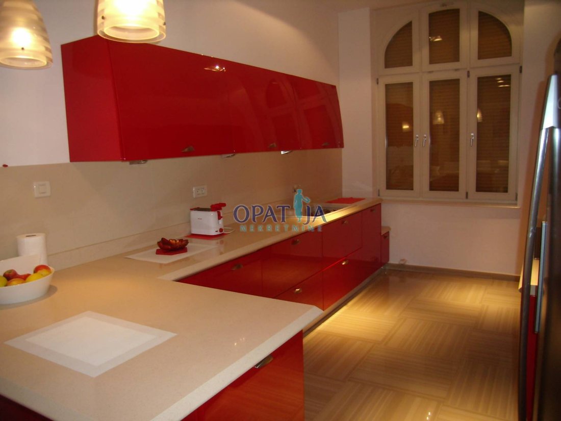 Apartment in Grad Opatija, Primorje-Gorski Kotar County, Croatia 1 - 18560661