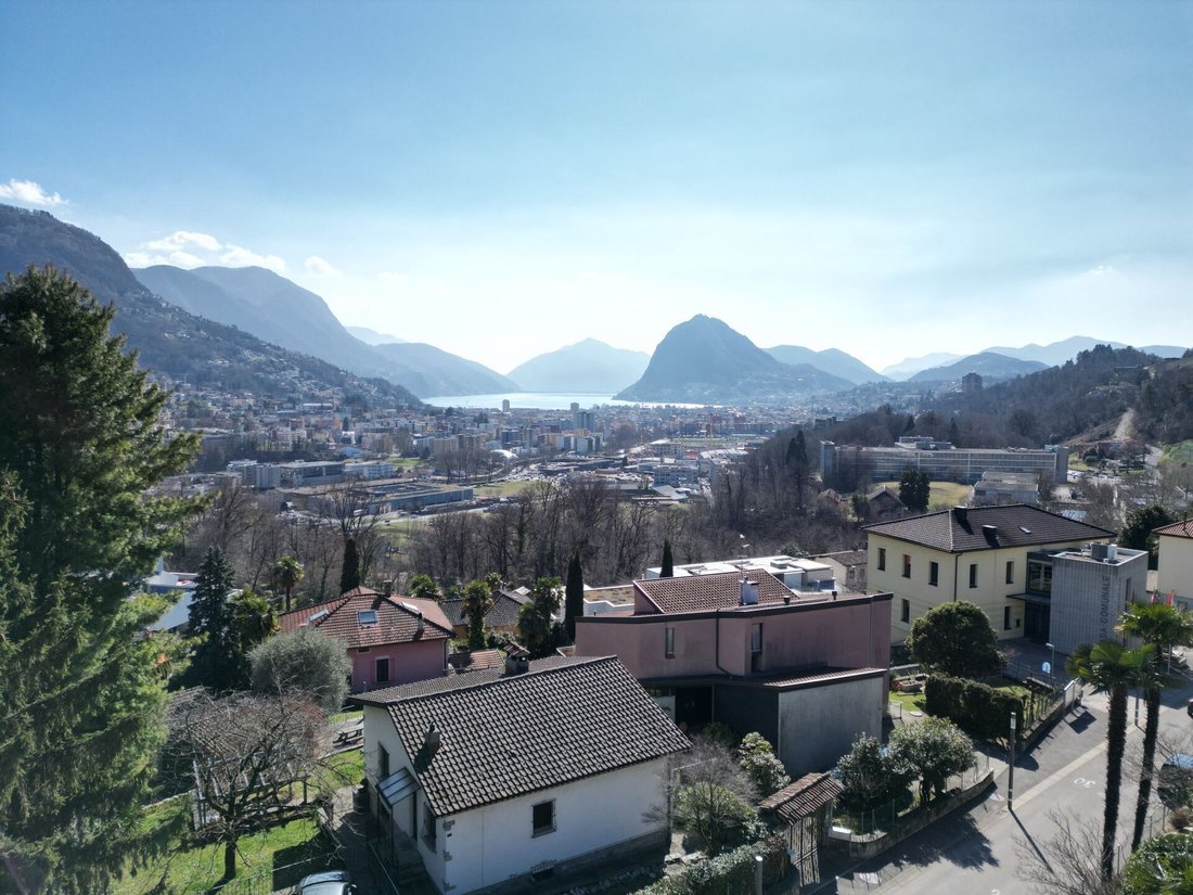Villa in Canobbio, Ticino, Switzerland 1 - 18558186