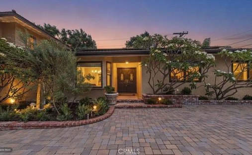 House in Sierra Madre, California, United States 1