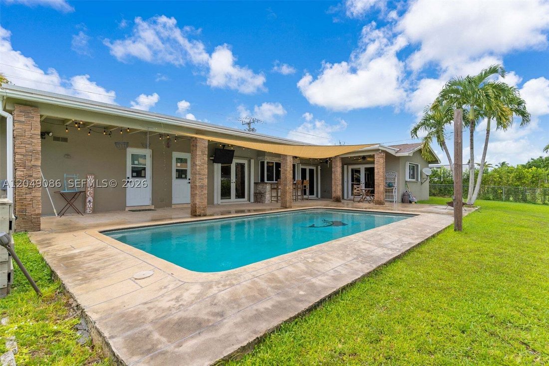 House in Miami, Florida, United States 3 - 18561961