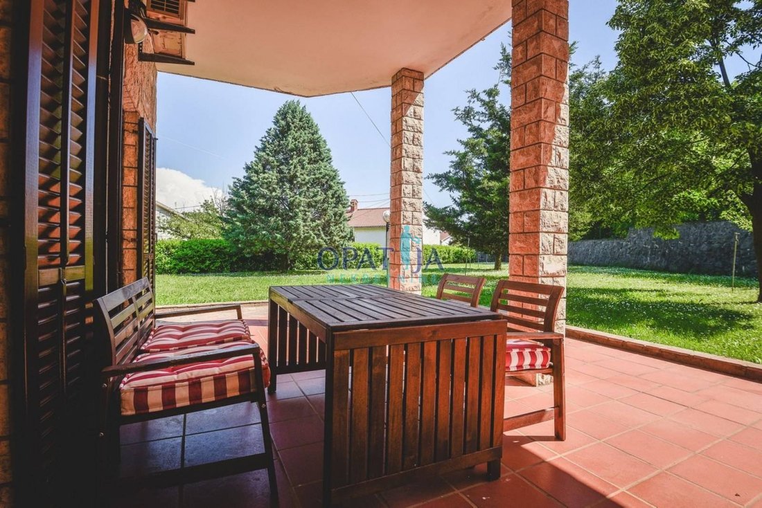 House in Mjesni odbor Grad Trsat, Grad Rijeka, Primorje-Gorski Kotar County 2 - 18560615