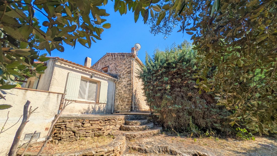 House in Les Freres-Les Cancades-Les Ginestes, Le Beausset, France 2 - 18565538