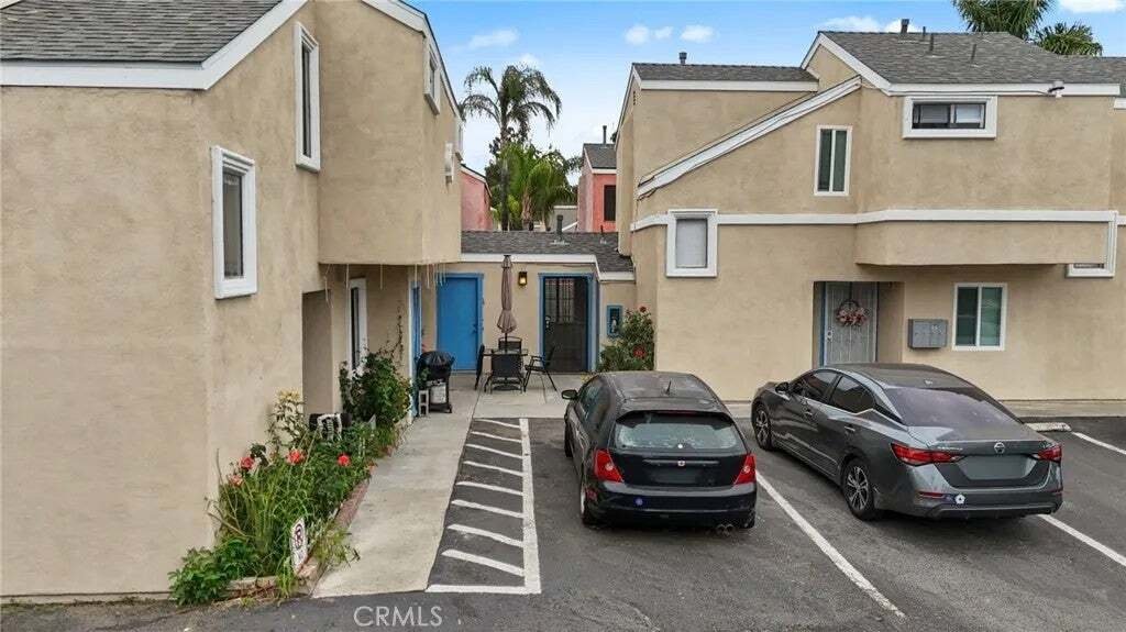 Riverside, California, United States 3 - 18559238