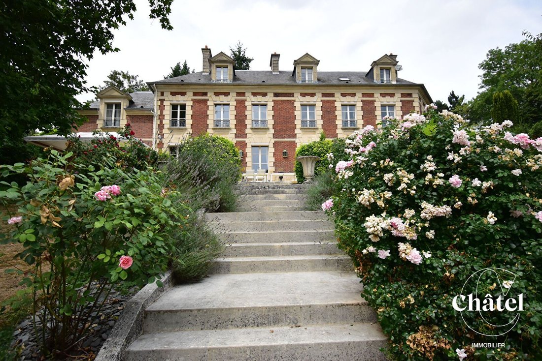 Villa in Chantilly, Hauts-de-France, France 1 - 18565498