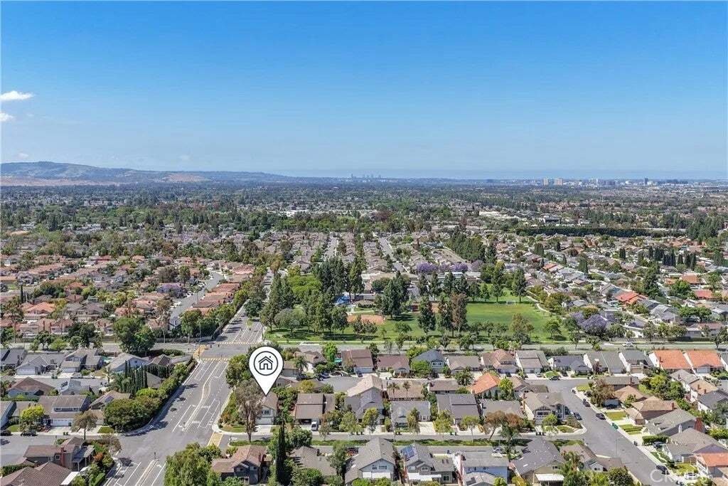 House in Irvine, California, United States 3 - 18559419