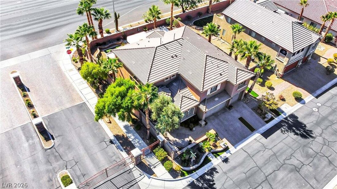 House in Las Vegas, Nevada, United States 4 - 18565057