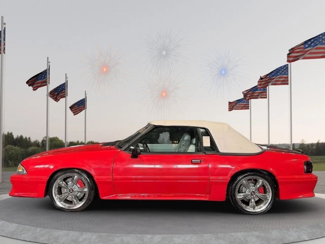 Cabriolet in Pontoon Beach, IL, United States 3 - 18563560