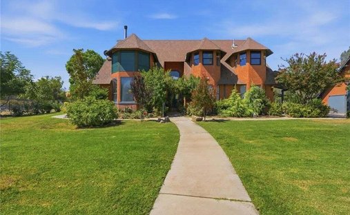 House in Exeter, California, United States 1