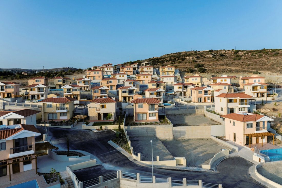 Villa in Konia, Paphos, Cyprus 1 - 14688940