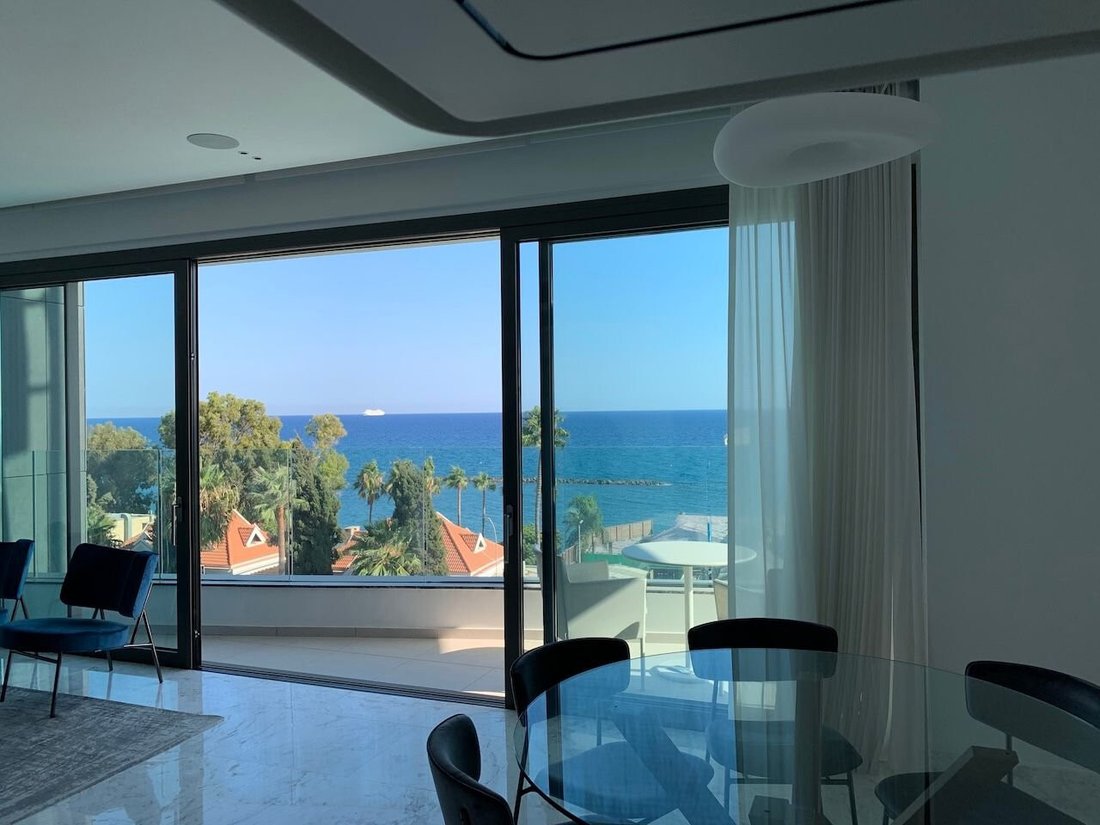 Apartment in Agios Tychon, Limassol, Cyprus 4 - 14403473