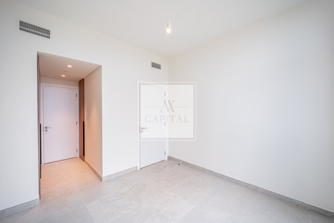 Apartment in Ud al Bayda, Dubai, United Arab Emirates 4 - 18563636