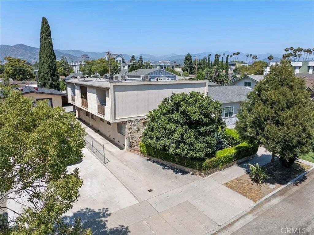 Glendale, California, United States 3 - 18562453