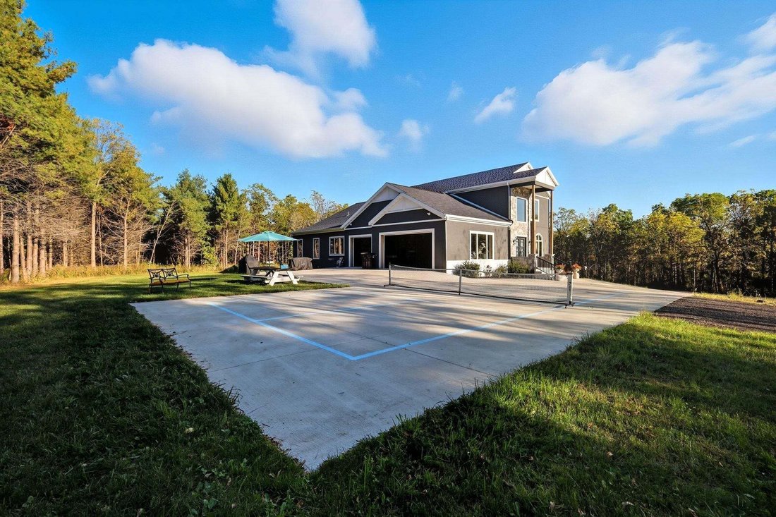 House in Portage, Wisconsin, United States 3 - 18564700