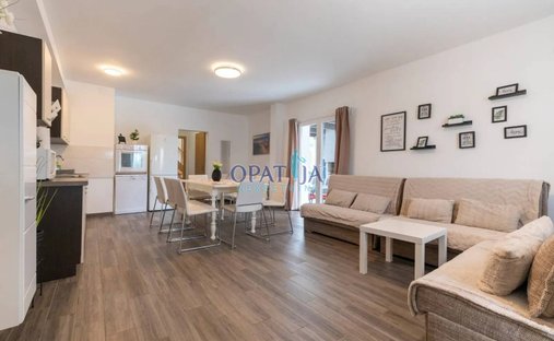 Apartment in Soline, Primorje-Gorski Kotar County, Croatia 1